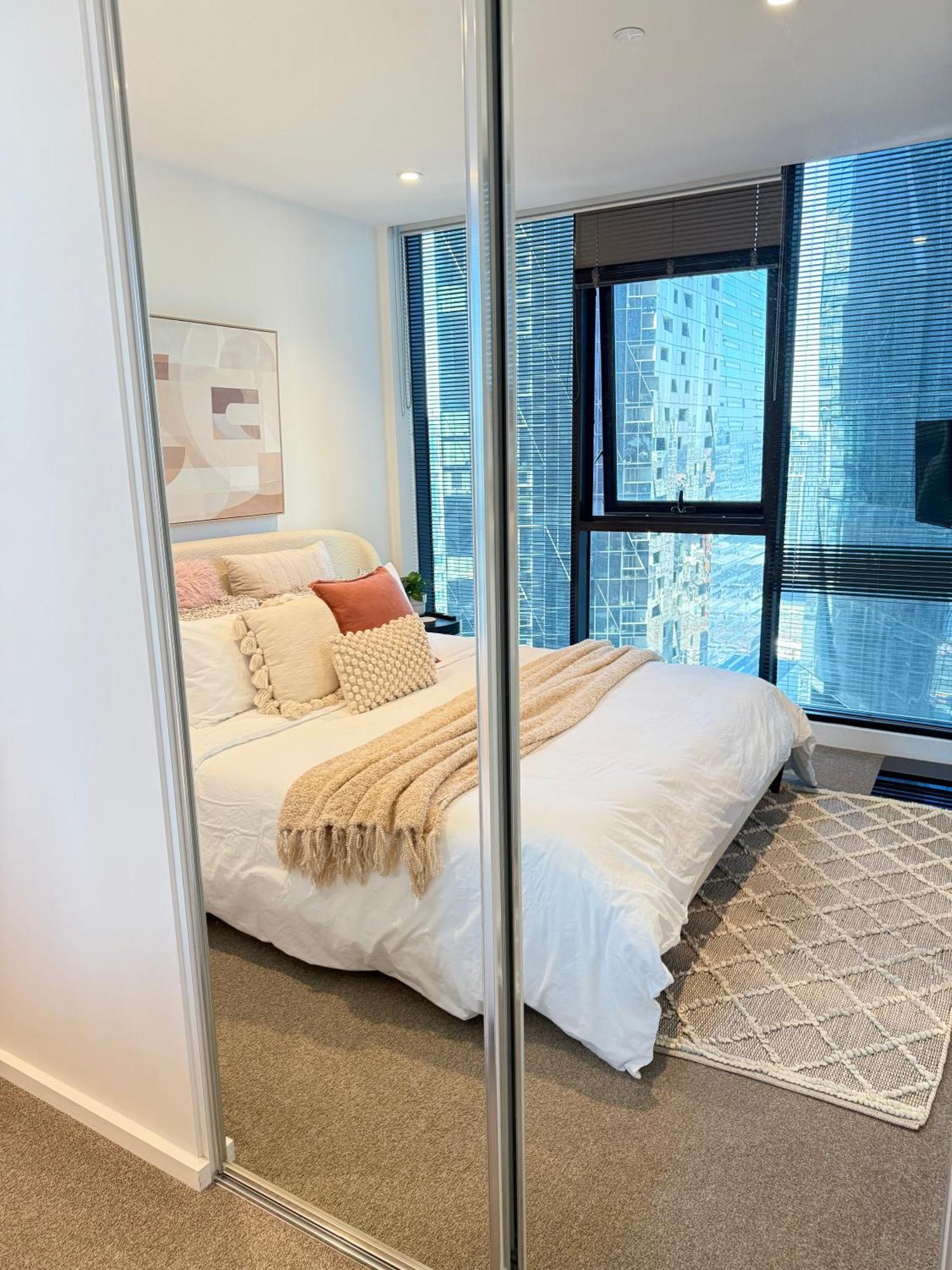 Lonsdale St Luxury Cbd Family Apartment With Free Parking מלבורן מראה חיצוני תמונה